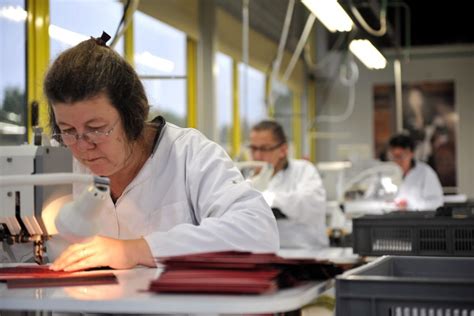 reportage sur usine longchamp au mois de mai 2017